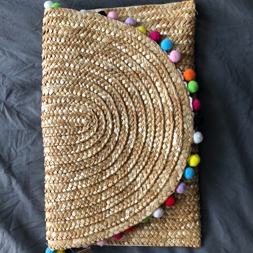 NWT Francesca’s clutch